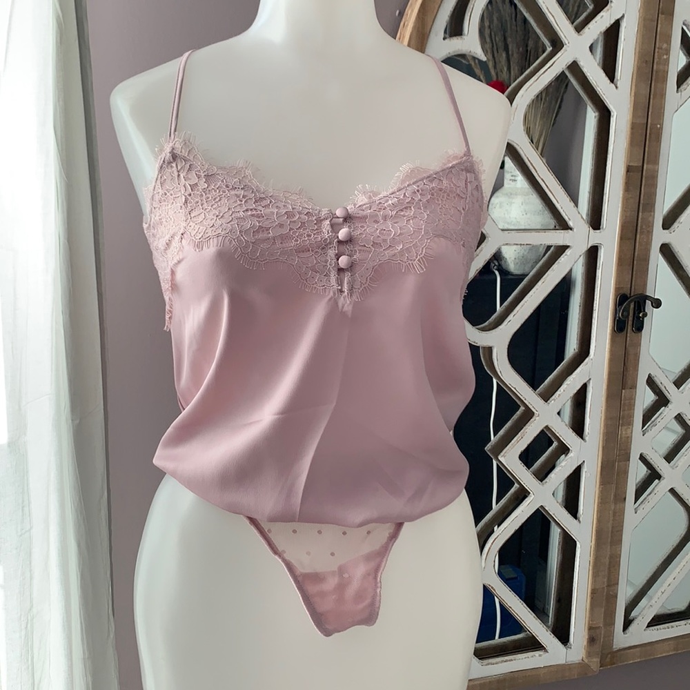 Abercrombie and fitch pink camisole tank/bodysuit